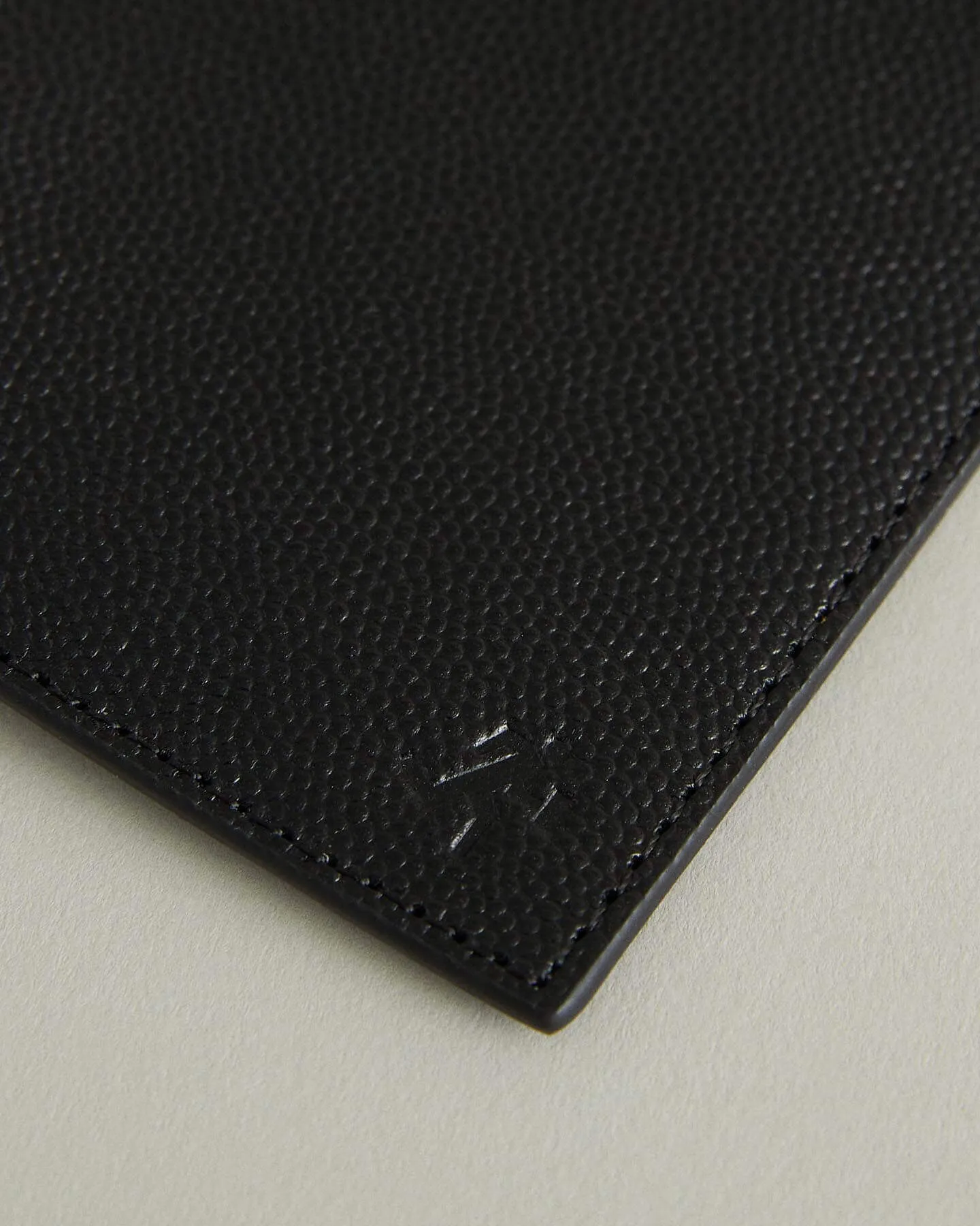 Adano Zipped Cardholder